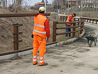 Parapetto piste ciclabili.